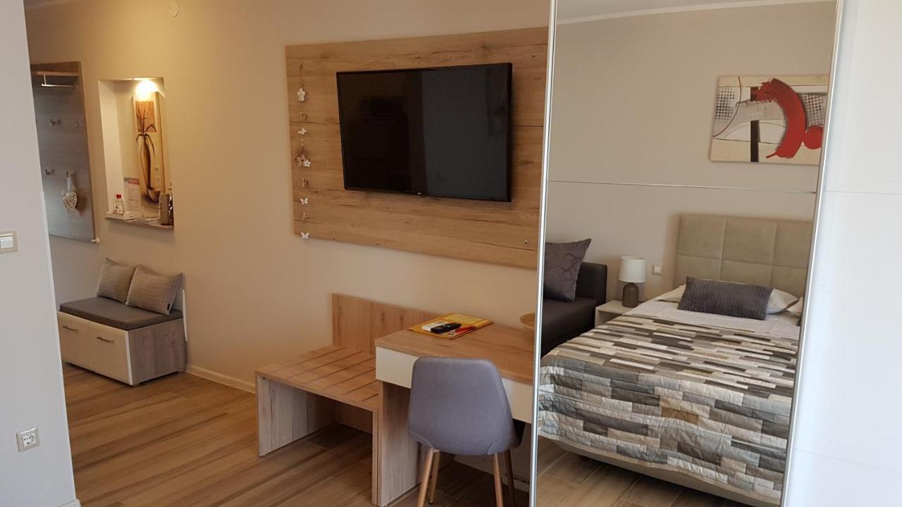Apartments Alea Ровинь Экстерьер фото
