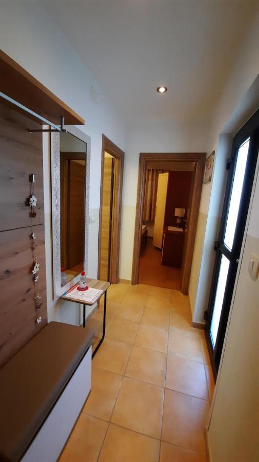 Apartments Alea Ровинь Экстерьер фото