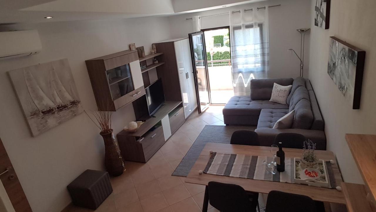 Apartments Alea Ровинь Экстерьер фото