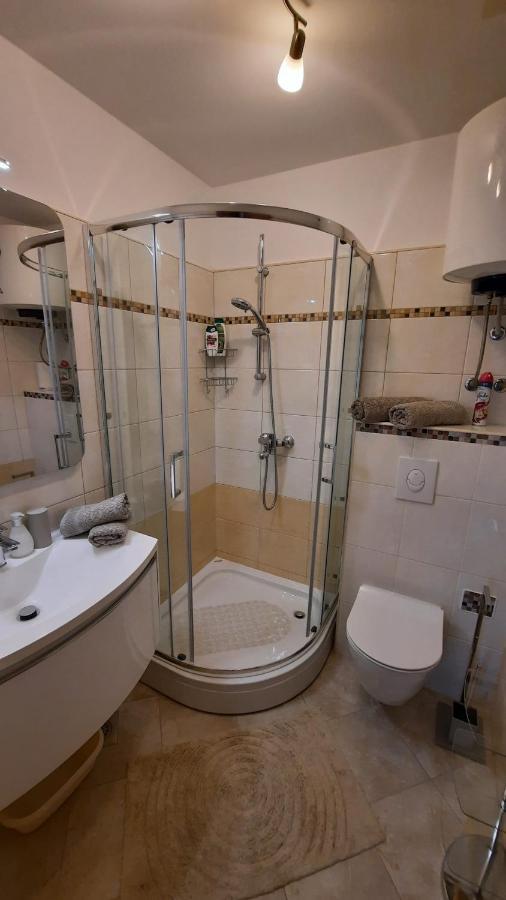 Apartments Alea Ровинь Экстерьер фото