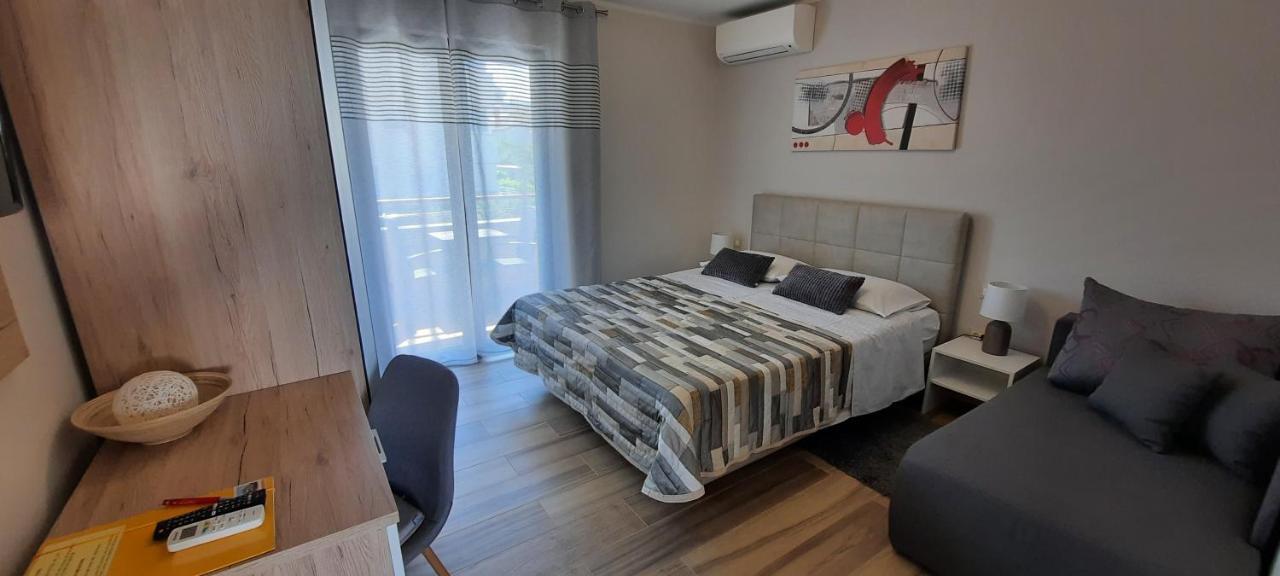 Apartments Alea Ровинь Экстерьер фото