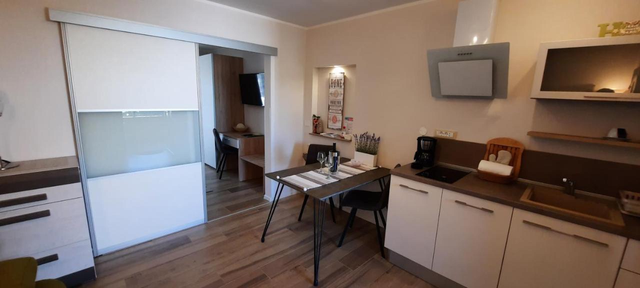 Apartments Alea Ровинь Экстерьер фото