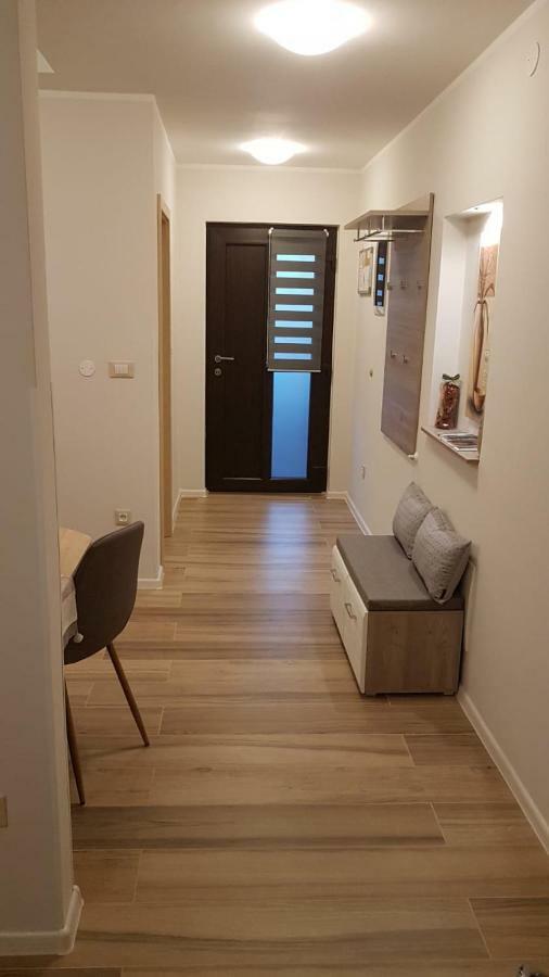 Apartments Alea Ровинь Экстерьер фото